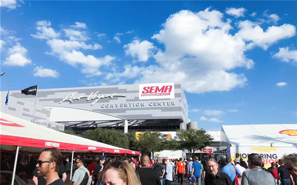 拉斯維加斯國(guó)際改裝車(chē)及配件展.jpg 拉斯維加斯國(guó)際改裝車(chē)及配件展.jpg