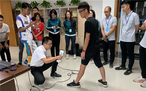 腿部彩色三維掃描.jpg